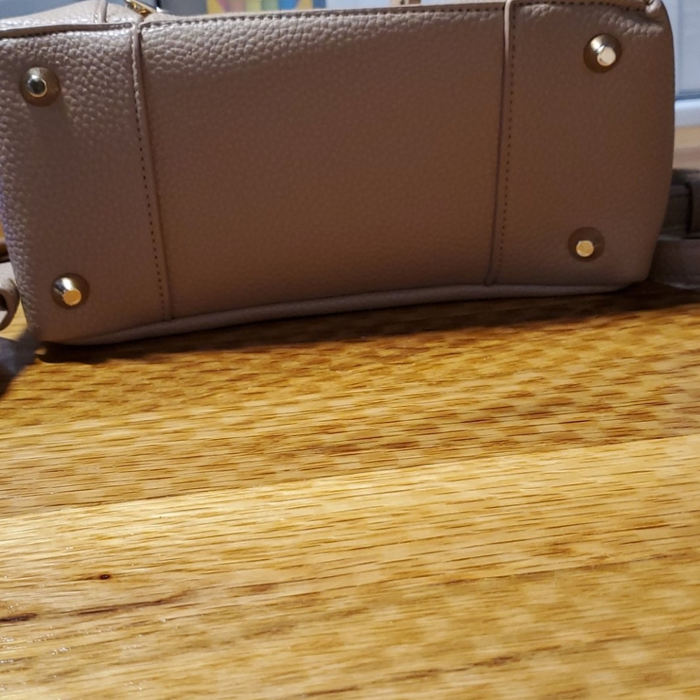 backpack - Picture 8 of 8